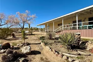 435 W Meadview Blvd, Meadview, AZ 86444 - Photo 2