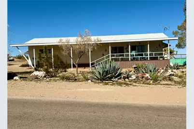 435 W Meadview Boulevard, Meadview, AZ 86444 - Photo 1