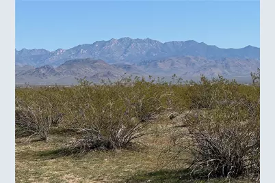 12131 S Tombstone Trail, Golden Valley, AZ 86413 - Photo 1