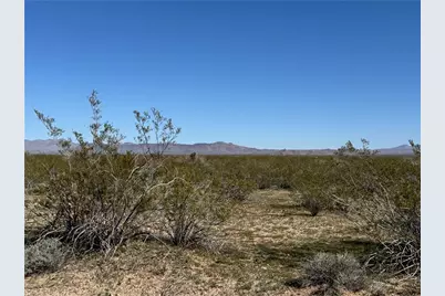 12131 N Tombstone Trail, Golden Valley, AZ 86413 - Photo 10