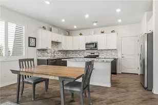 532 Downey Dr, Bullhead City, AZ 86442 - Photo 12