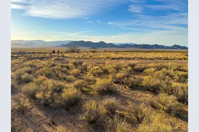 8536 Cortez Drive, Kingman, AZ 86401 - Photo 2