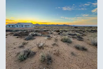 9826 N Saddleback Drive, Kingman, AZ 86401 - Photo 12