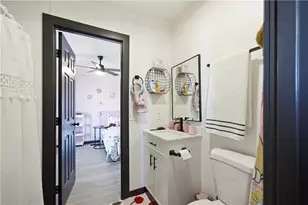 1071 S Estrella Rd, Golden Valley, AZ 86413 - Photo 18