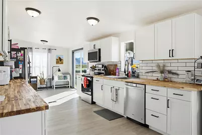 1071 S Estrella Road, Golden Valley, AZ 86413 - Photo 10