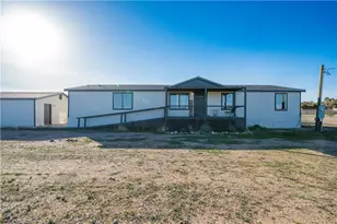 1071 S Estrella Rd, Golden Valley, AZ 86413 - Photo 36