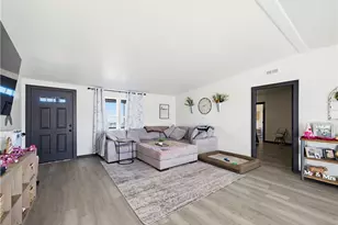 1071 S Estrella Rd, Golden Valley, AZ 86413 - Photo 6