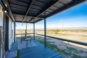 1071 S Estrella Rd, Golden Valley, AZ 86413 - Photo 34