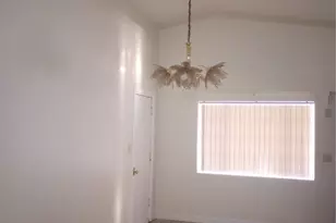 1811 Escalera Cir, Bullhead City, AZ 86442 - Photo 8