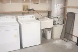 1811 Escalera Cir, Bullhead City, AZ 86442 - Photo 18