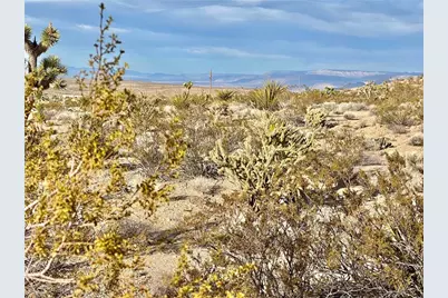 1015 E Meadview Boulevard #1, Meadview, AZ 86444 - Photo 6