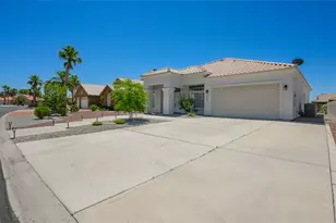 2044 E Los Lagos Dr, Fort Mohave, AZ 86426 - Photo 8