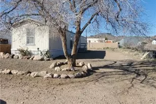 4555 N Vernetti Ln, Kingman, AZ 86409 - Photo 2