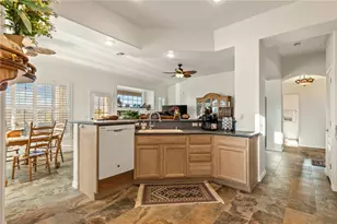 2289 Soaring Eagle Dr, Bullhead City, AZ 86442 - Photo 18