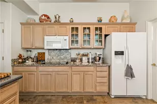 2289 Soaring Eagle Dr, Bullhead City, AZ 86442 - Photo 20