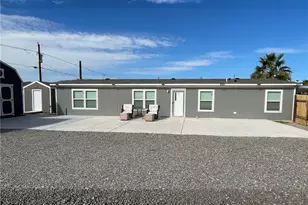 432 Coral Reef Dr, Bullhead City, AZ 86442 - Photo 2