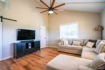 16548 N Kitmit Drive, Dolan Springs, AZ 86441 - Photo 8