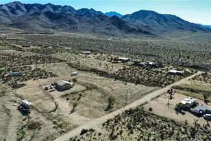 16548 N Kitmit Dr, Dolan Springs, AZ 86441 - Photo 32