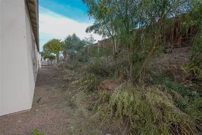 1048 Ramar Road, Bullhead City, AZ 86442 - Photo 32