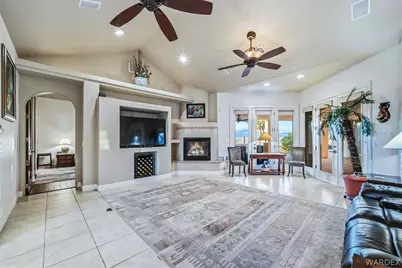 2255 Jo Ann Avenue, Bullhead City, AZ 86442 - Photo 10