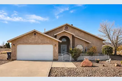 7560 E Cayuse Drive, Kingman, AZ 86401 - Photo 2