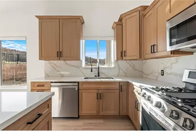 1863 E La Entrada Place, Fort Mohave, AZ 86426 - Photo 18