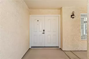1863 E La Entrada Pl, Fort Mohave, AZ 86426 - Photo 4