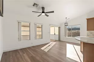 1863 E La Entrada Pl, Fort Mohave, AZ 86426 - Photo 12