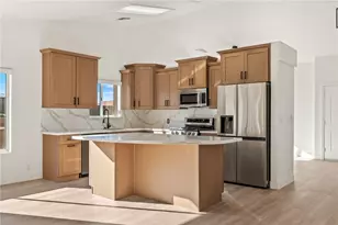 1863 E La Entrada Pl, Fort Mohave, AZ 86426 - Photo 14