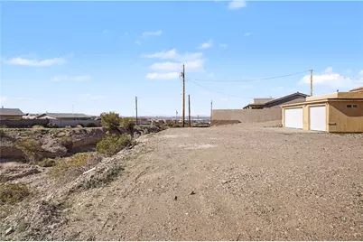 2162 Runabout Drive, Lake Havasu, AZ 86403 - Photo 8