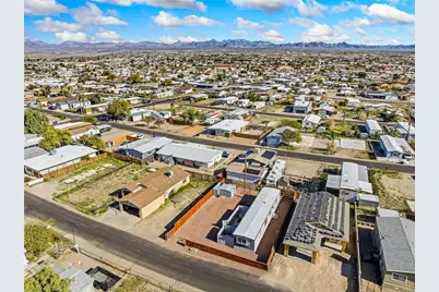 1876 Oliver Drive, Bullhead City, AZ 86442 - Photo 32