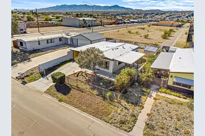 1741 Bluebonnet Boulevard, Bullhead City, AZ 86442 - Photo 2