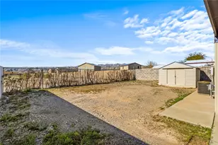 1741 Bluebonnet Blvd, Bullhead City, AZ 86442 - Photo 12