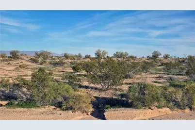 207-11-032 S Lawton Road, Yucca, AZ 86438 - Photo 14