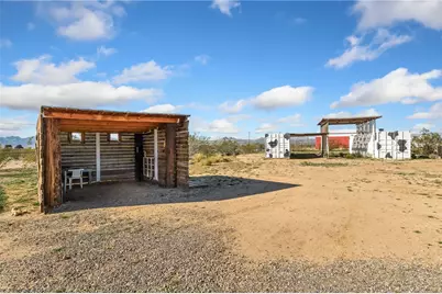 495 S Lochiel Road, Golden Valley, AZ 86413 - Photo 48