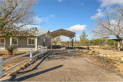 495 S Lochiel Road, Golden Valley, AZ 86413 - Photo 6