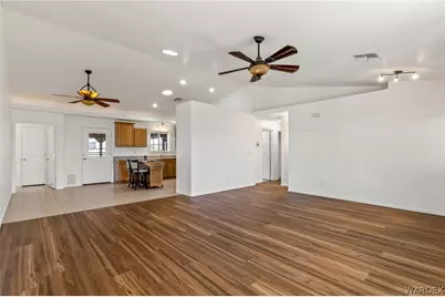 495 S Lochiel Road, Golden Valley, AZ 86413 - Photo 16