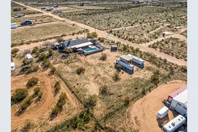 495 S Lochiel Road, Golden Valley, AZ 86413 - Photo 60