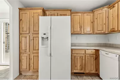 3199 E Katherine Drive, Bullhead City, AZ 86429 - Photo 16