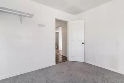 1270 Agate Avenue, Bullhead City, AZ 86442 - Photo 12