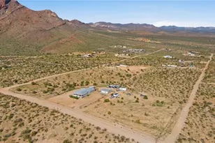 8965 W Chuar Dr, Golden Valley, AZ 86413 - Photo 10