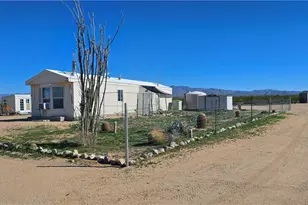 20063 S Dale Evans Rd, Yucca, AZ 86438 - Photo 20