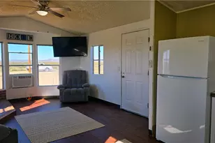 20063 S Dale Evans Rd, Yucca, AZ 86438 - Photo 6