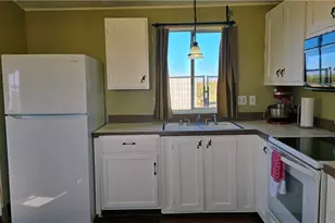 20063 S Dale Evans Rd, Yucca, AZ 86438 - Photo 8