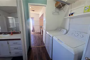 20063 S Dale Evans Rd, Yucca, AZ 86438 - Photo 14