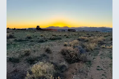 7342 E Squaw Creek Drive, Kingman, AZ 86401 - Photo 12