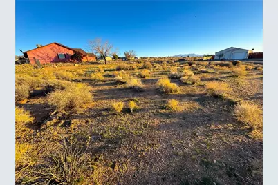 9368 N Branded Road, Kingman, AZ 86401 - Photo 2