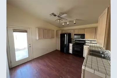 9762 S Kingman Drive, Mohave Valley, AZ 86440 - Photo 6