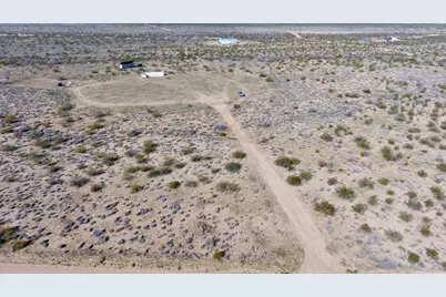 4455 N Kennedy Road, Golden Valley, AZ 86413 - Photo 2