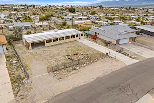 1644 Arena Dr, Bullhead City, AZ 86442 - Photo 2